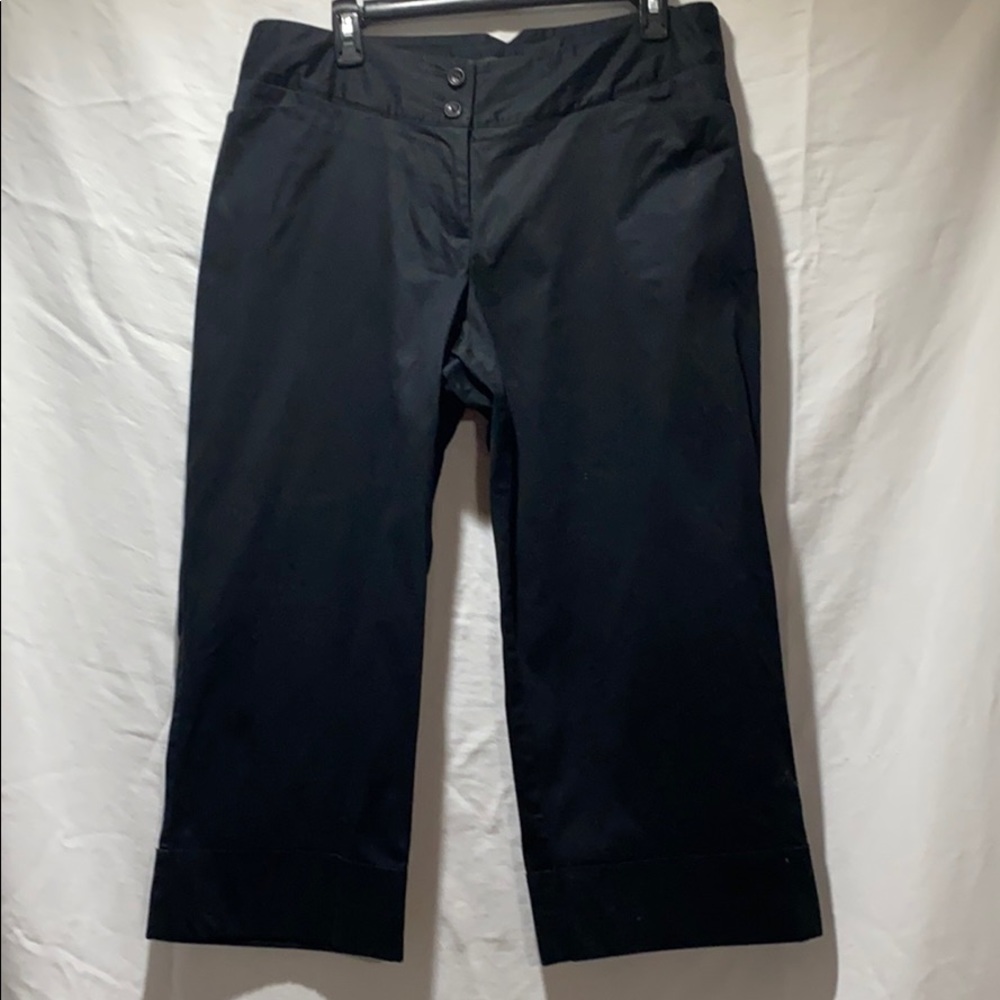 Brand new cropped black pants